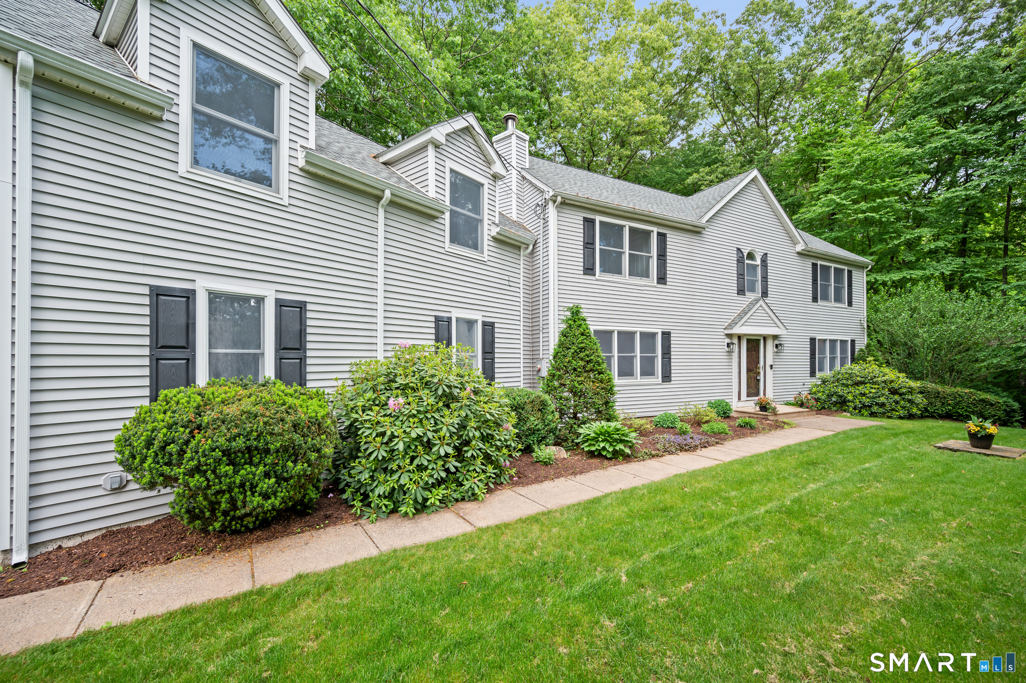 31 Grant Drive Avon CT 06001