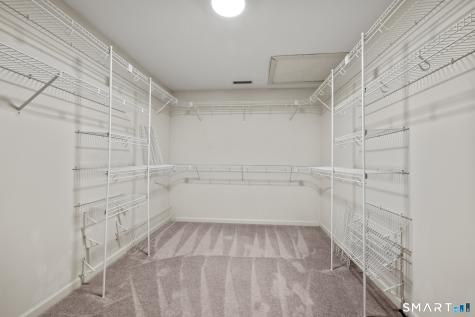 31 Grant Drive Avon CT 06001