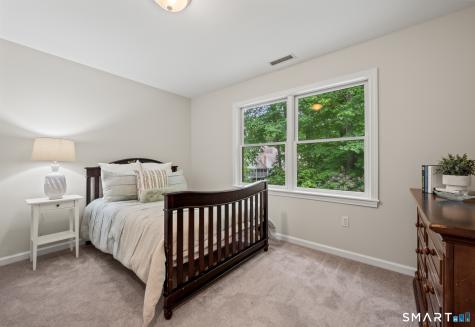 31 Grant Drive Avon CT 06001