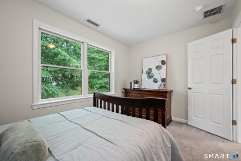 31 Grant Drive Avon CT 06001