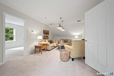 31 Grant Drive Avon CT 06001
