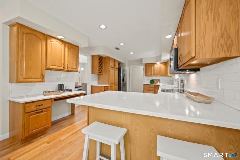 31 Grant Drive Avon CT 06001