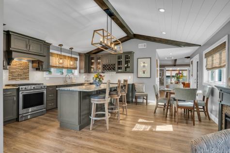 88 Eastwood Road Groton CT 06340