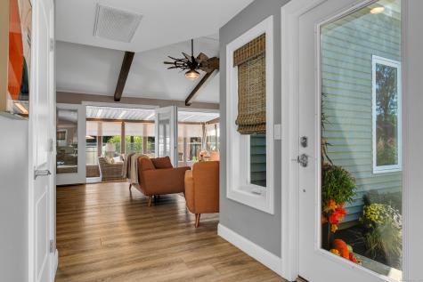 88 Eastwood Road Groton CT 06340