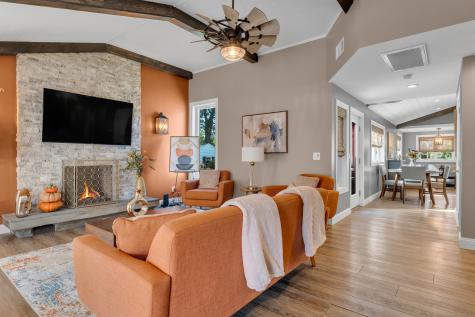 88 Eastwood Road Groton CT 06340