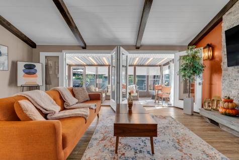 88 Eastwood Road Groton CT 06340