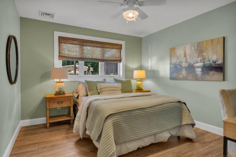 88 Eastwood Road Groton CT 06340