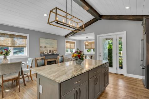 88 Eastwood Road Groton CT 06340