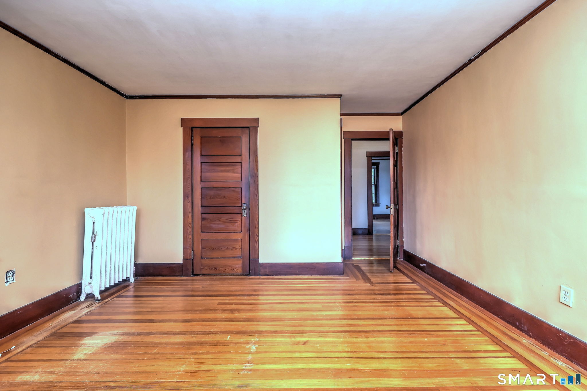27 Gorton Street New London CT 06320