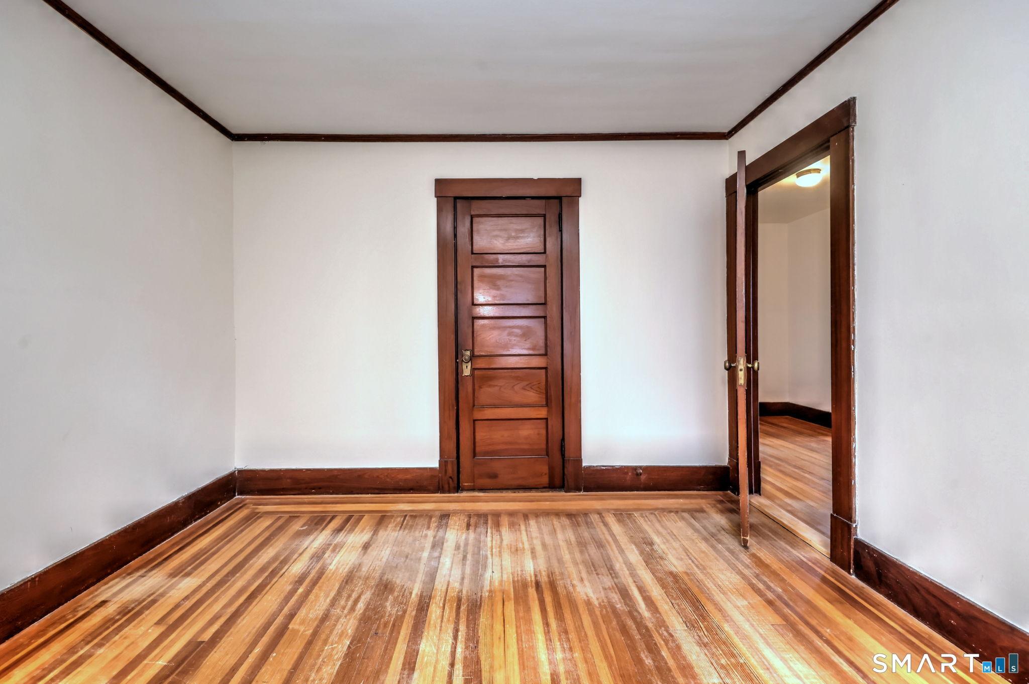 27 Gorton Street New London CT 06320