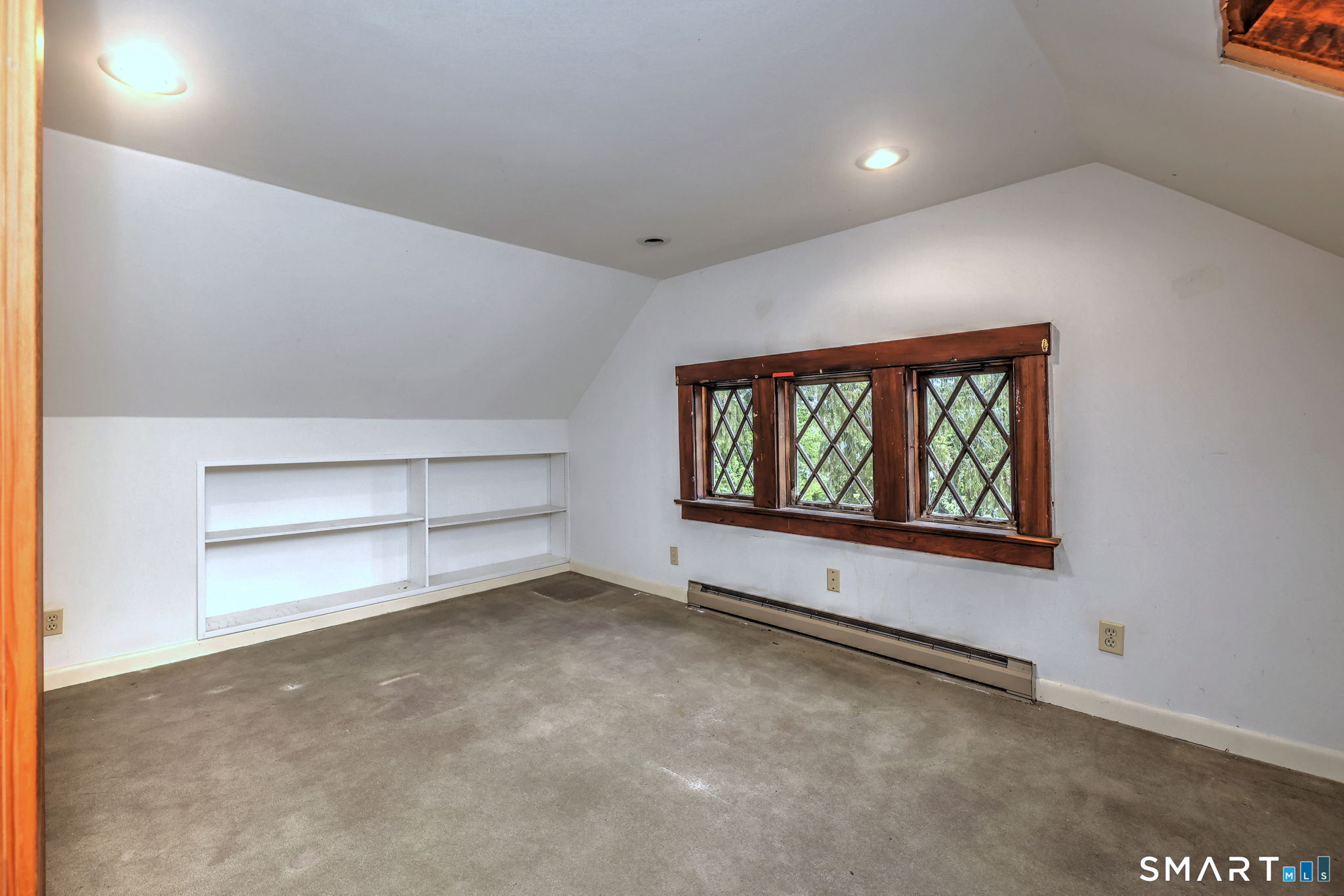 27 Gorton Street New London CT 06320
