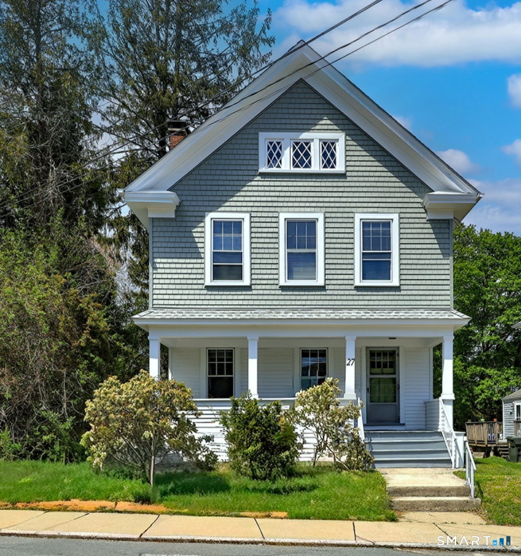 27 Gorton Street New London CT 06320