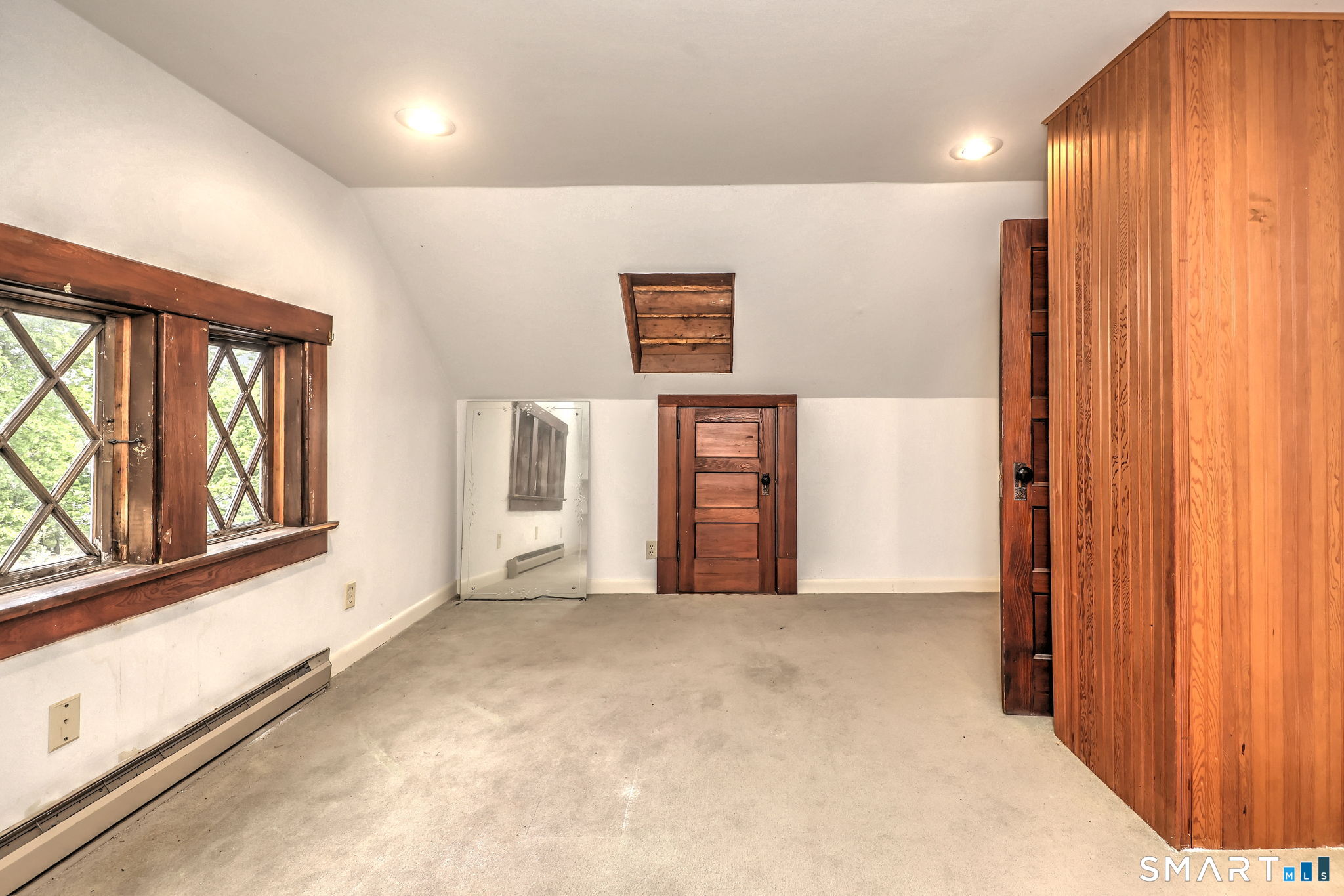 27 Gorton Street New London CT 06320