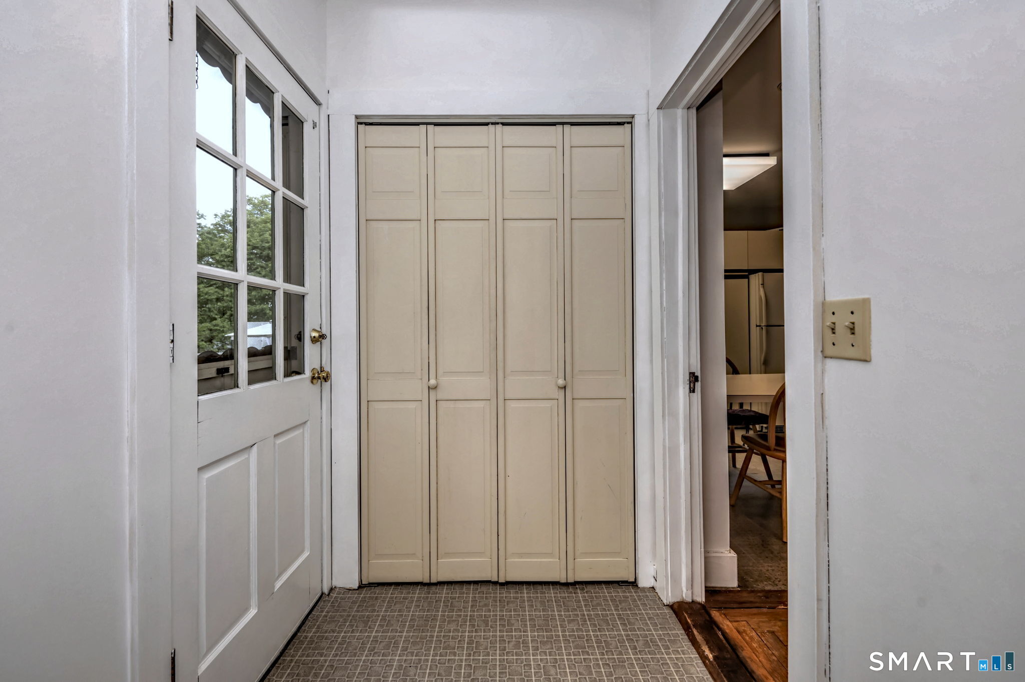 27 Gorton Street New London CT 06320