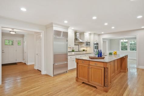 2 Winding Brook Road Newtown CT 06470