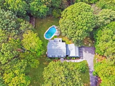 2 Winding Brook Road Newtown CT 06470