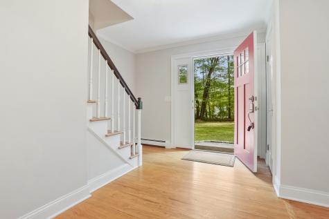 2 Winding Brook Road Newtown CT 06470