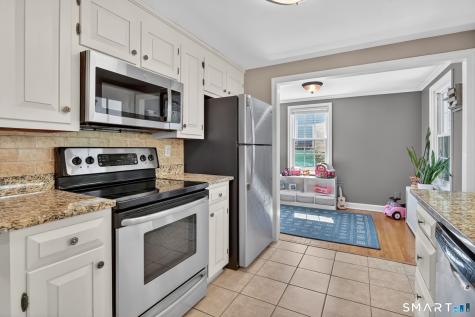 36 Oakdale Street Wethersfield CT 06109