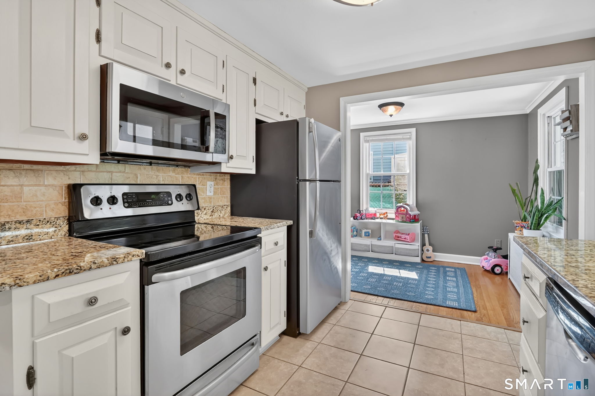 36 Oakdale Street Wethersfield CT 06109