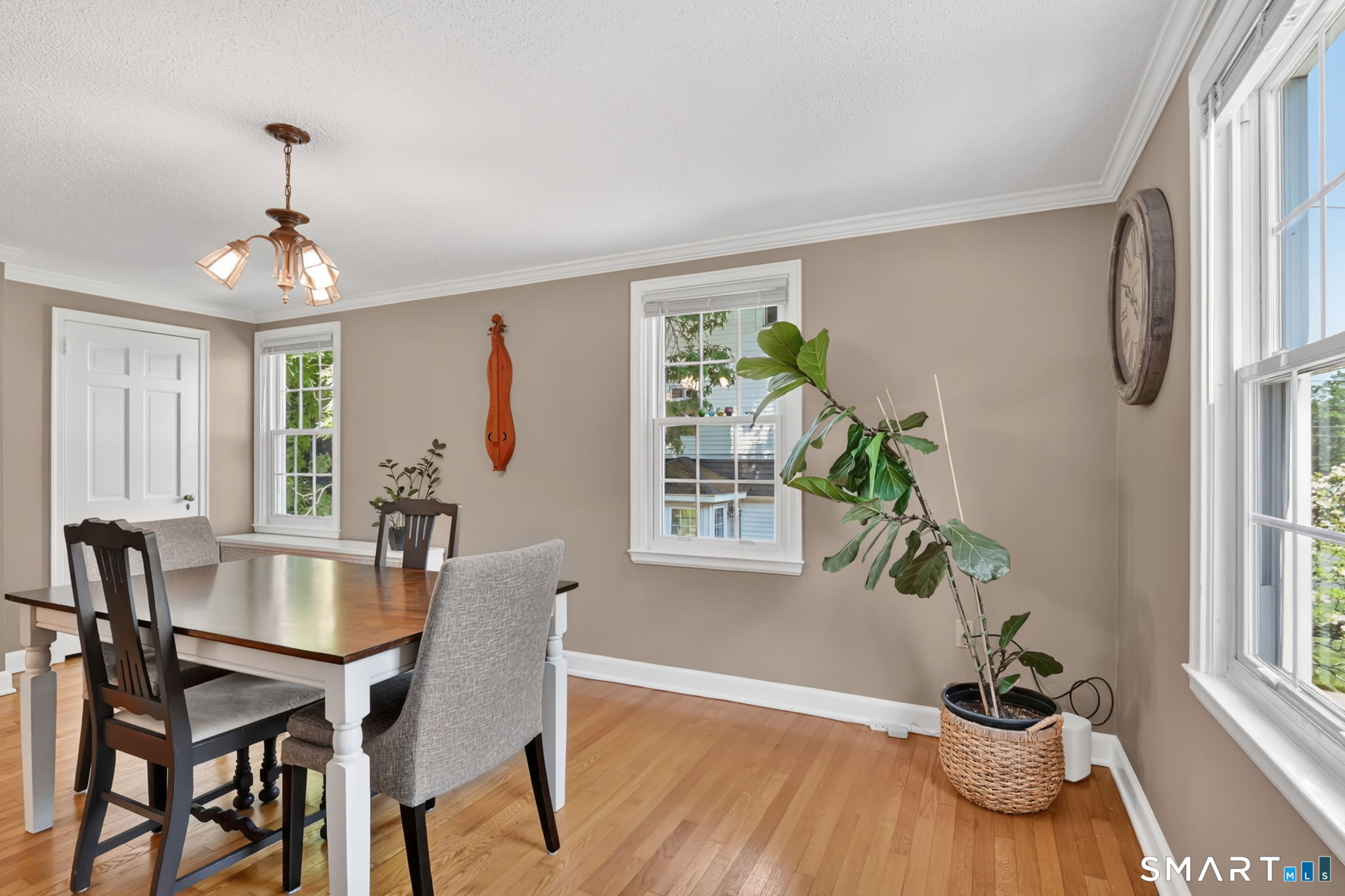 36 Oakdale Street Wethersfield CT 06109