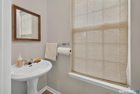 25 Auburn Way Torrington CT 06790