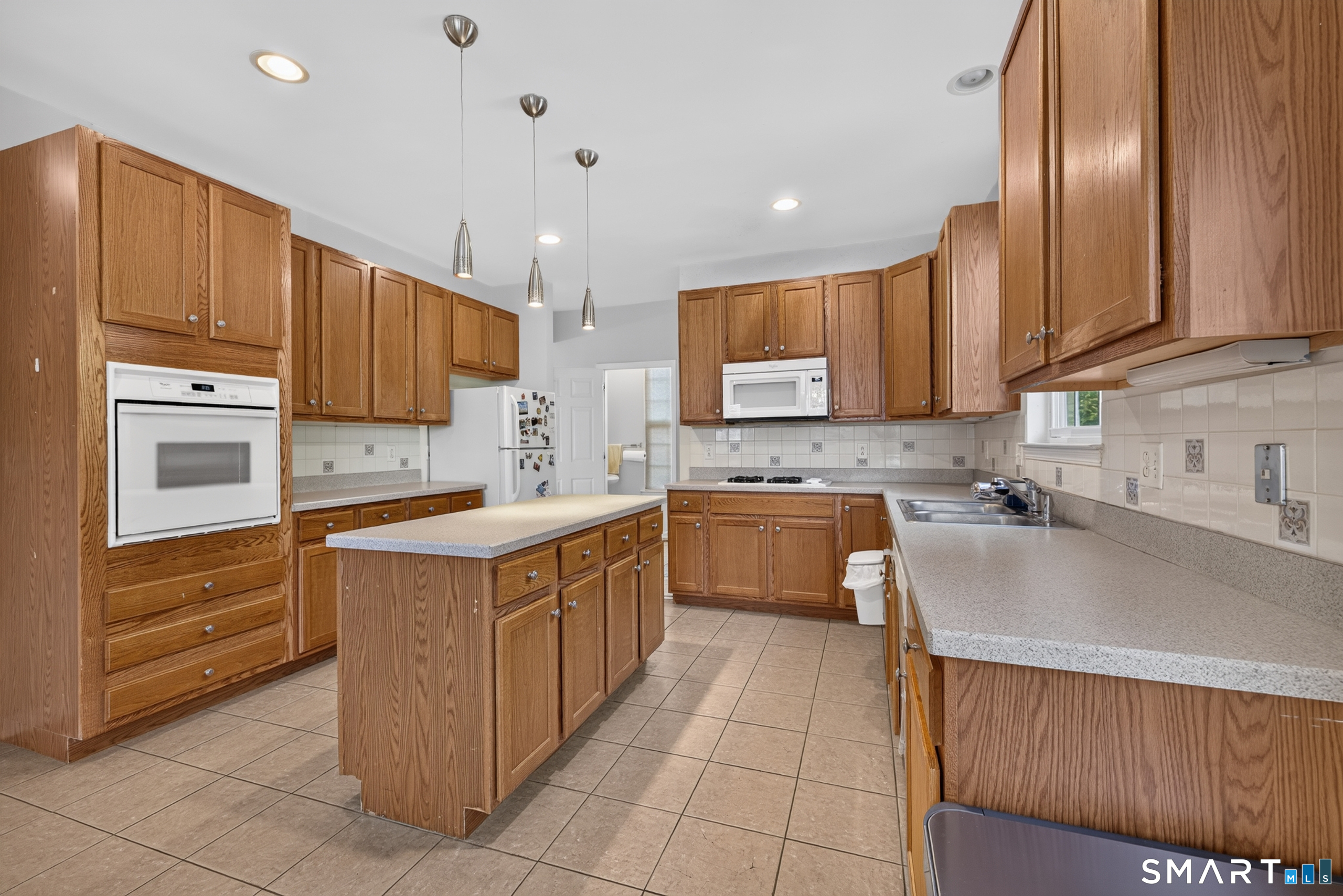 25 Auburn Way Torrington CT 06790