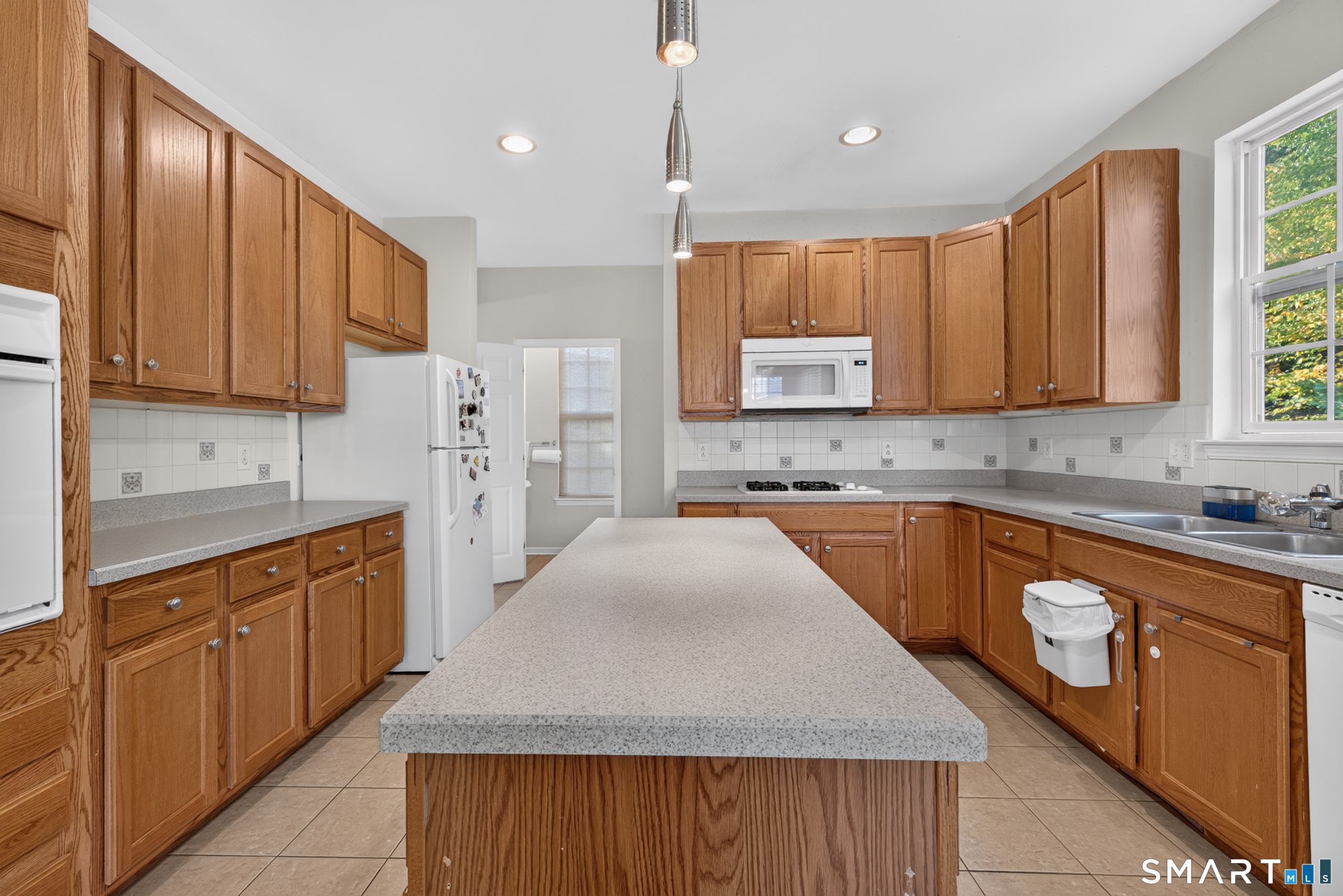 25 Auburn Way Torrington CT 06790