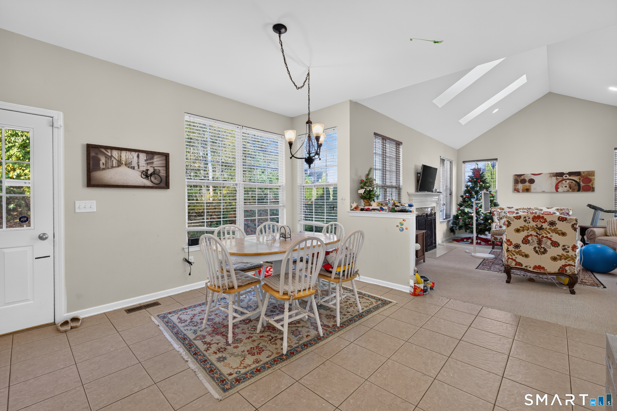 25 Auburn Way Torrington CT 06790
