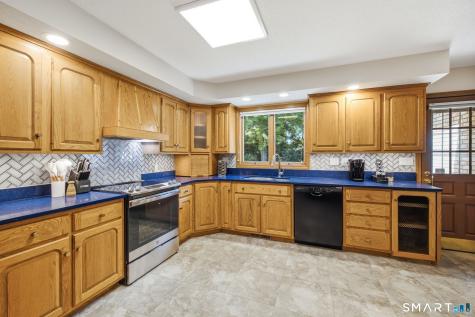 115 Somerwynd Lane Suffield CT 06078