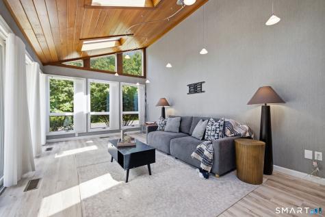 115 Somerwynd Lane Suffield CT 06078
