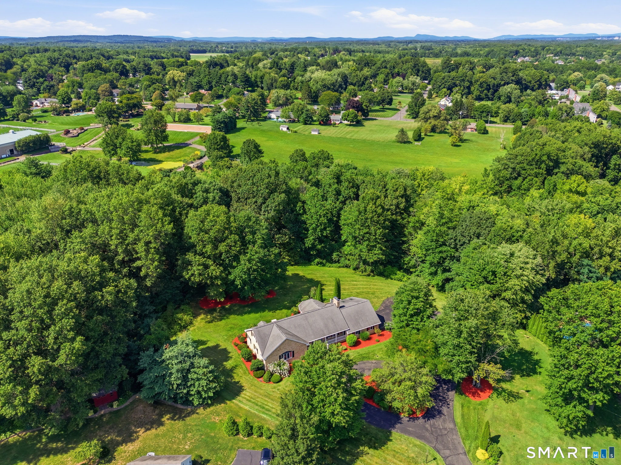 115 Somerwynd Lane Suffield CT 06078