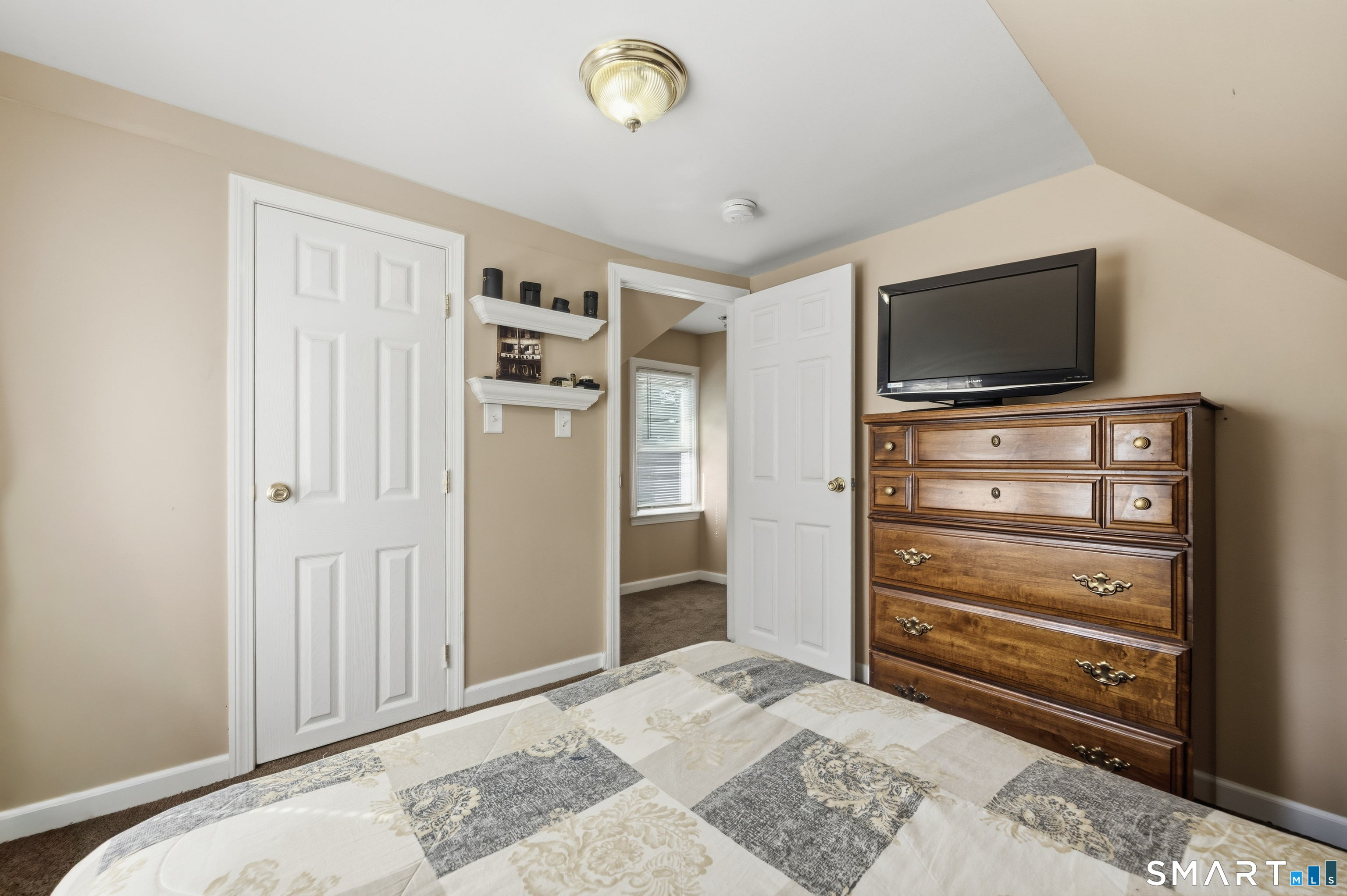 43 Thomas Street Waterbury CT 06706