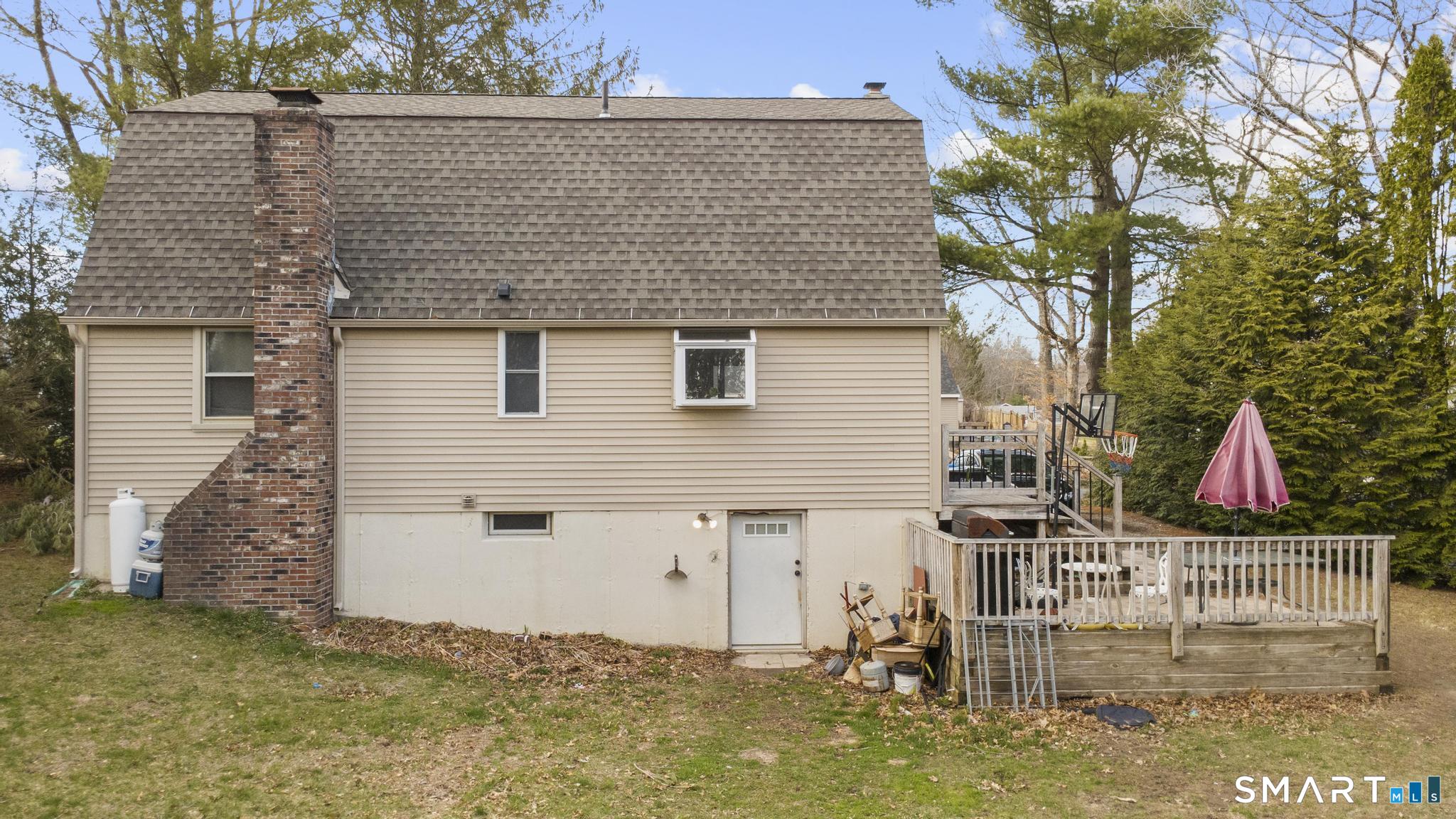 58 Viens Street Putnam CT 06260