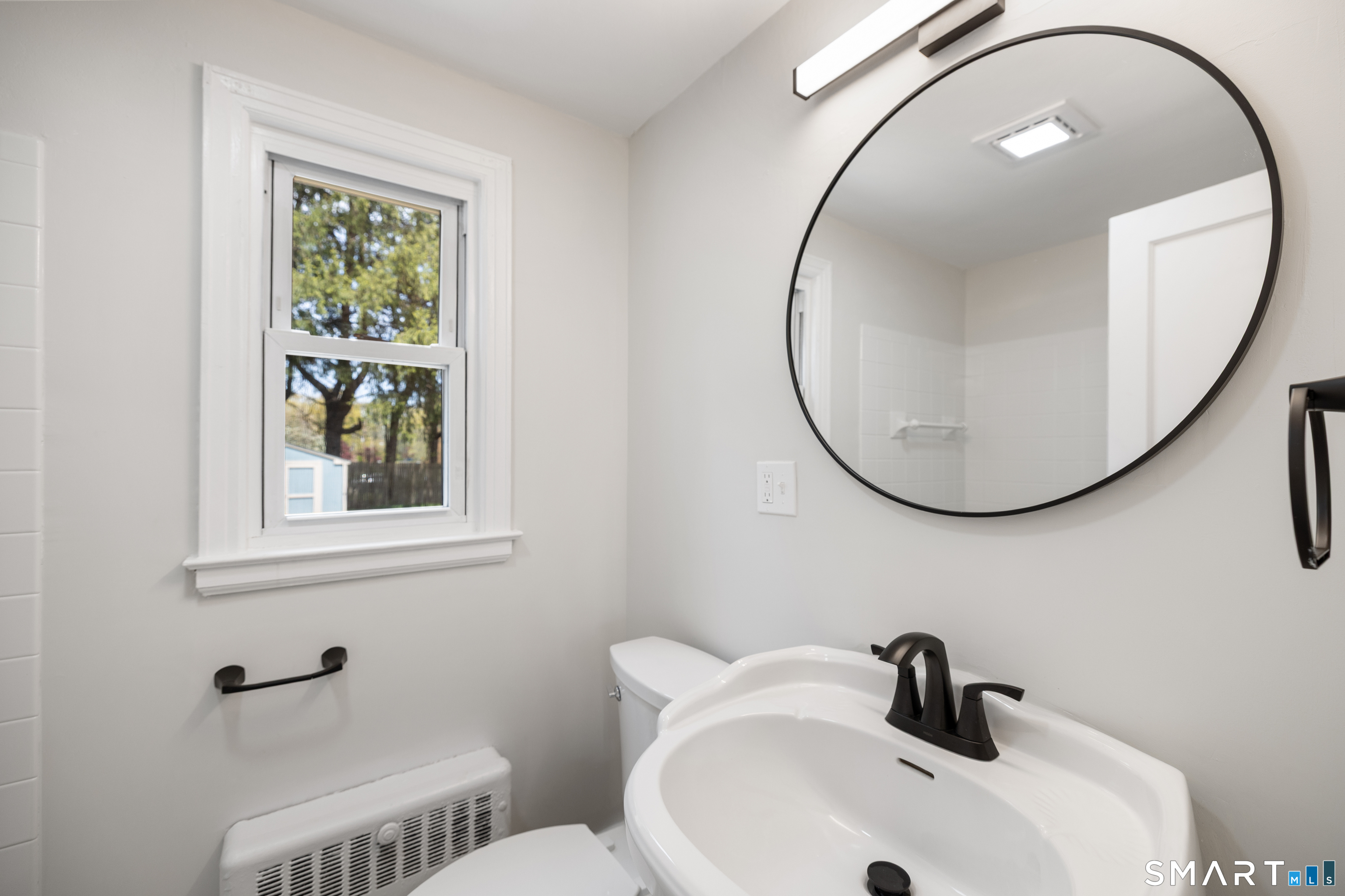122 Capen Street Windsor CT 06095
