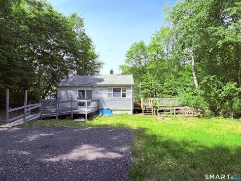 606 Route 163 Montville CT 06370