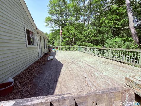 606 Route 163 Montville CT 06370