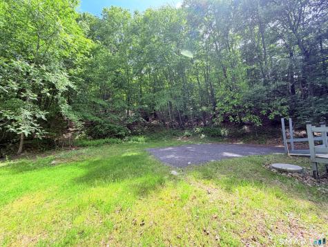 606 Route 163 Montville CT 06370