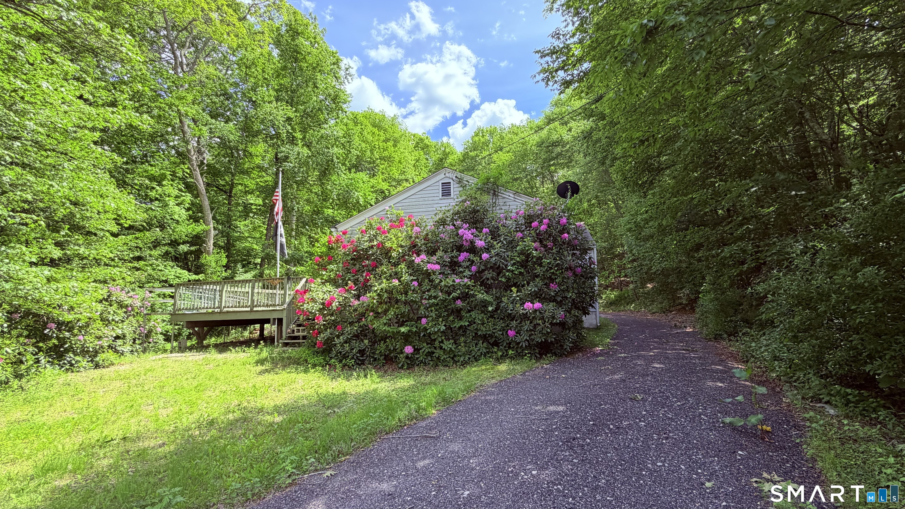 606 Route 163 Montville CT 06370