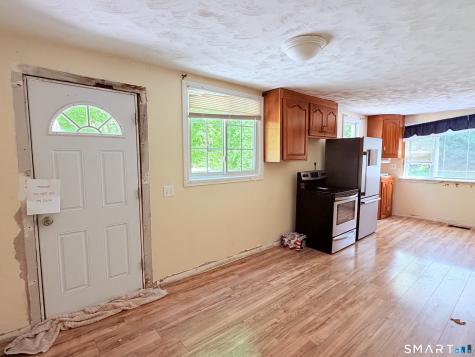 606 Route 163 Montville CT 06370