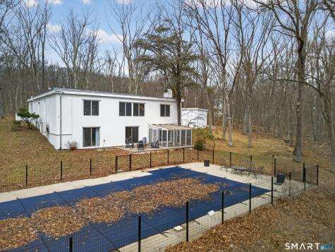 230 Six Rod Highway Hamden CT 06518
