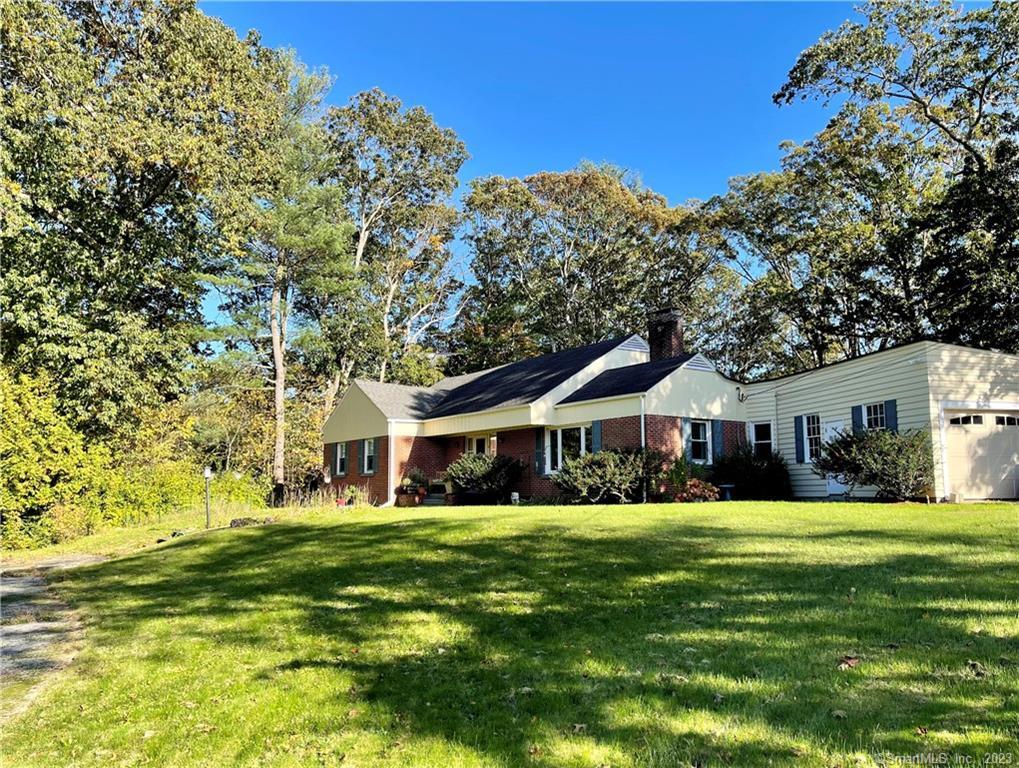 54 Genevieve Street Putnam CT 06260