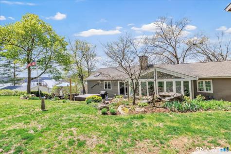 13 Longview Drive Brookfield CT 06804