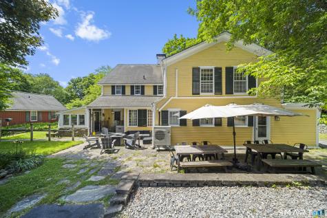 45 Huntington Avenue Norwich CT 06360