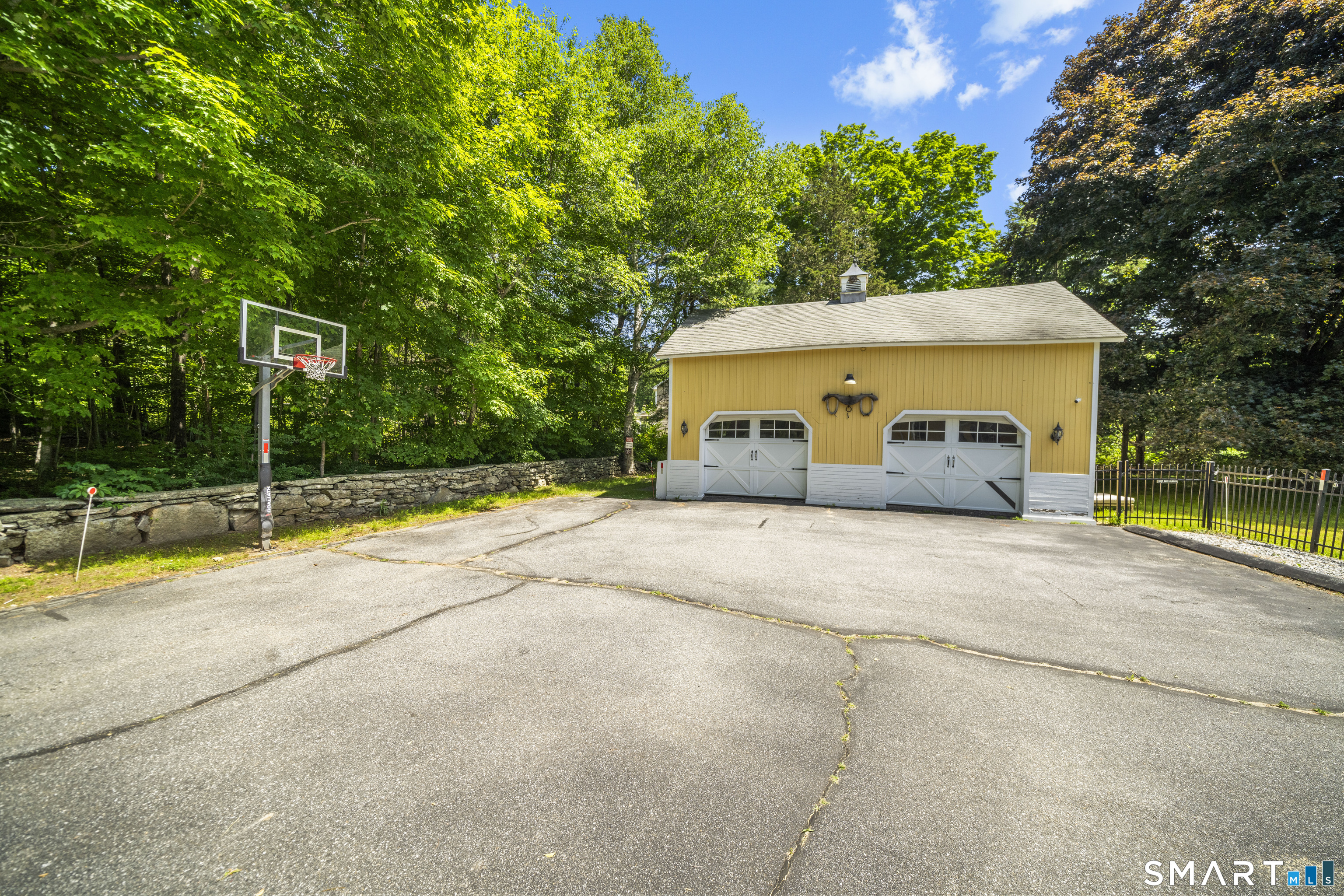 45 Huntington Avenue Norwich CT 06360