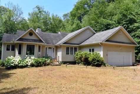 715 Pendleton Hill Road North Stonington CT 06359