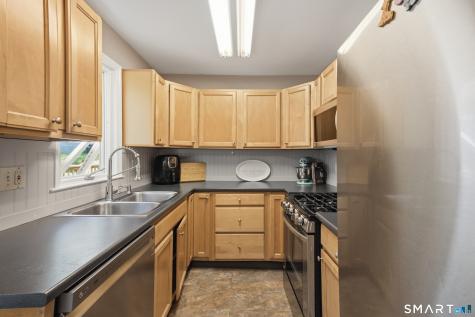 13 Terre Haute Road Danbury CT 06810