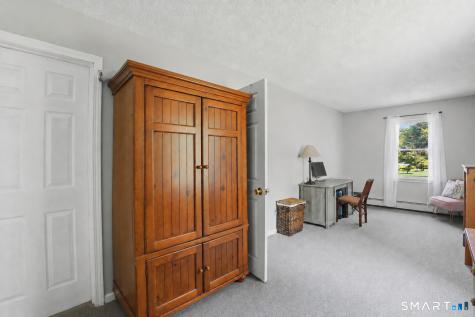 59 Williams Road Cheshire CT 06410