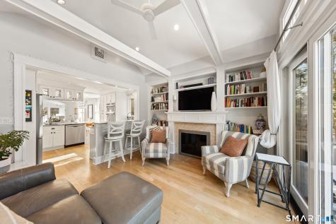 25 Lakeside Avenue Darien CT 06820