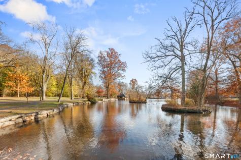 25 Lakeside Avenue Darien CT 06820
