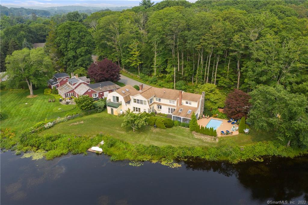 32 Ingham Hill Road Essex CT 06426